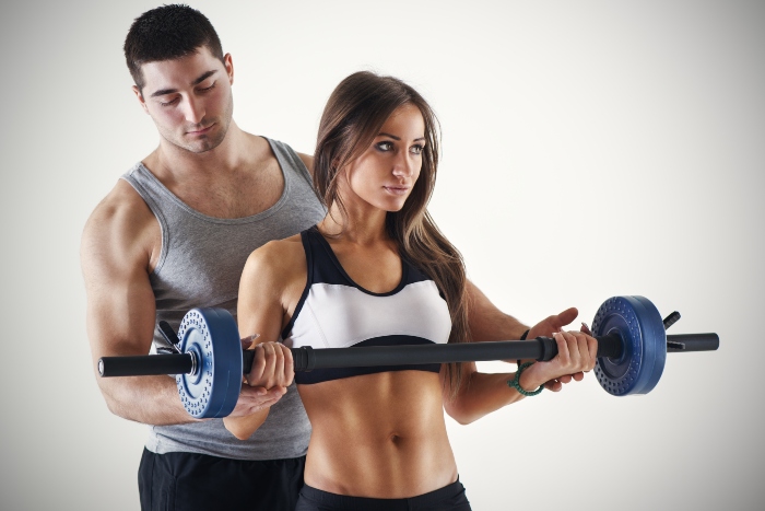 what are some benefits of hiring a personal trainer